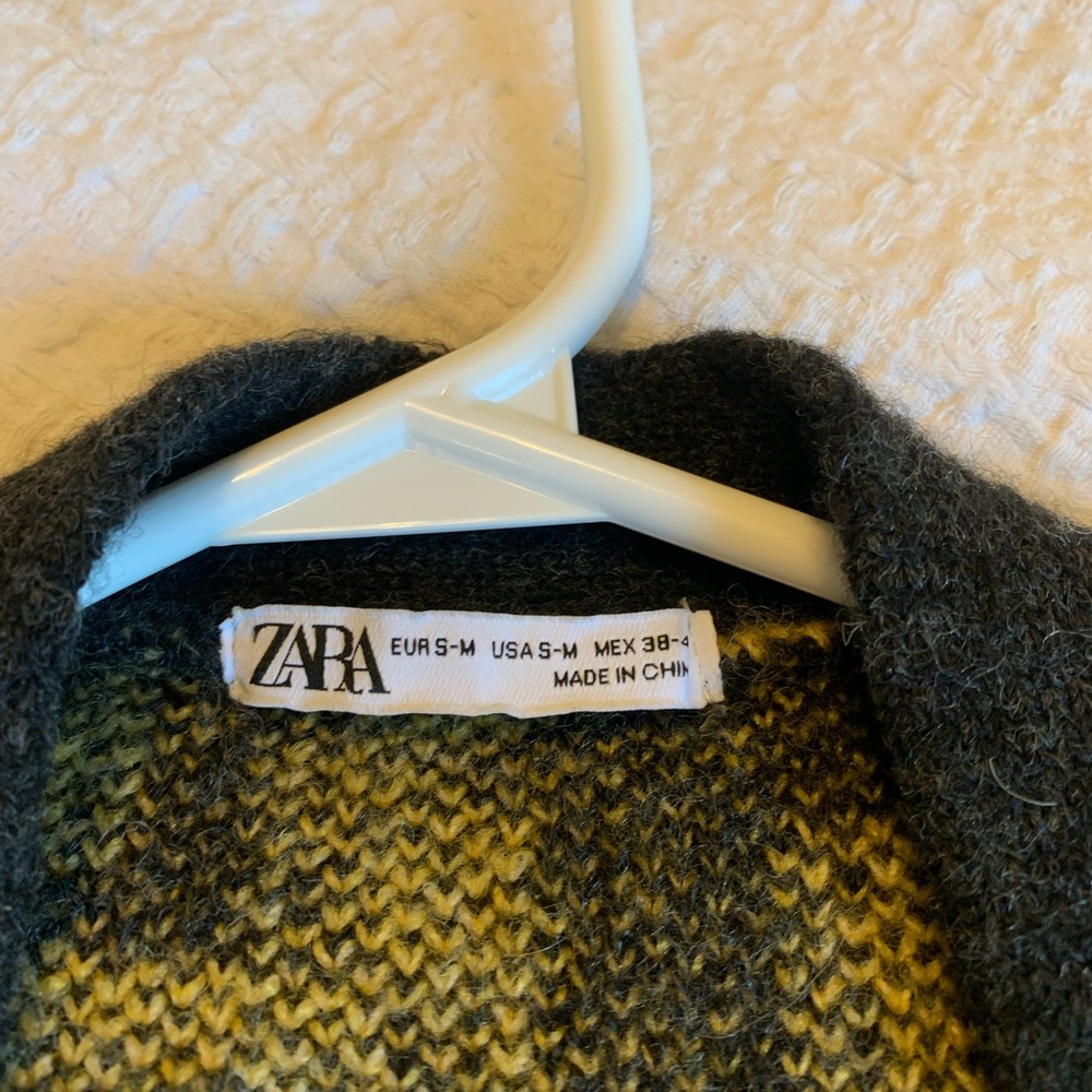 Zara Yellow and Black Geometric Cardigan - Picture 5 of 6